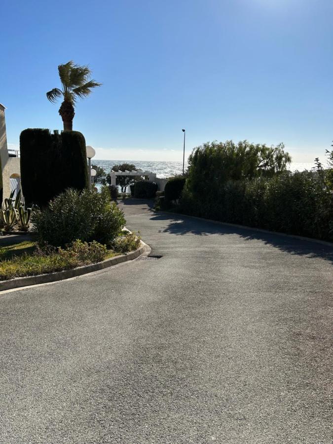 Appartement Vue Mer Domaine Arbore Saint-Raphaël Extérieur photo
